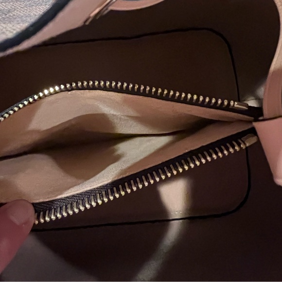 Louis Vuitton Damier Ebene NeoNoe - Picture 10 of 13